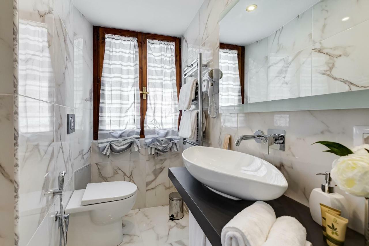 Trevi Private Suites By Premium Suites Collection Rom Exterior foto